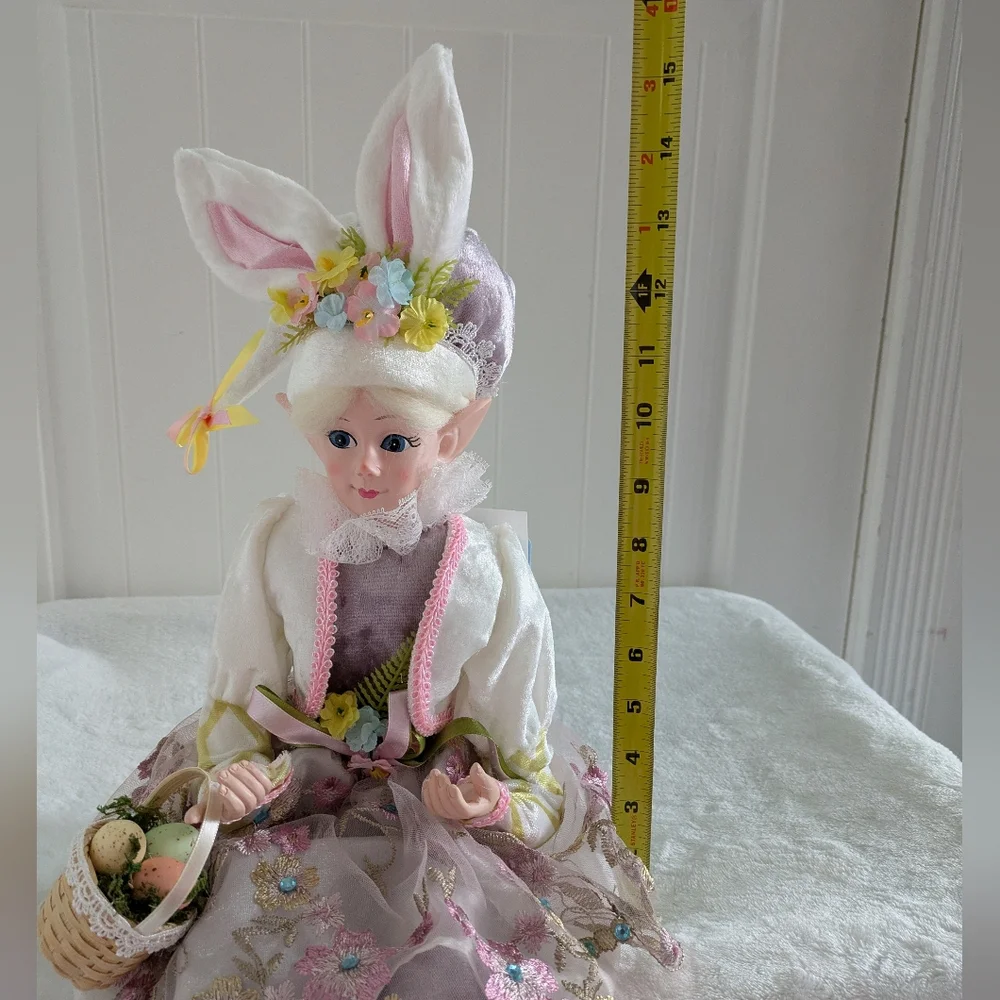 NWT Pastel Lavender Floral Poseable Easter Elf Doll - Picture 12 of 12